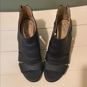 Natural Soul Black Women's Heels